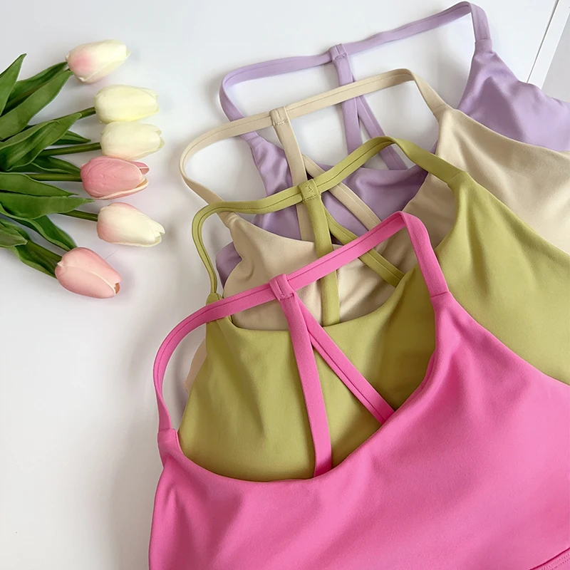Yoga Fitness Tapis - ソリッドカラーフィットネス女性用スポーツブラジムヨガブラアスレチッククロスタイトトップワークアウトトレイン胸パッド付き高品質耐衝撃 👚