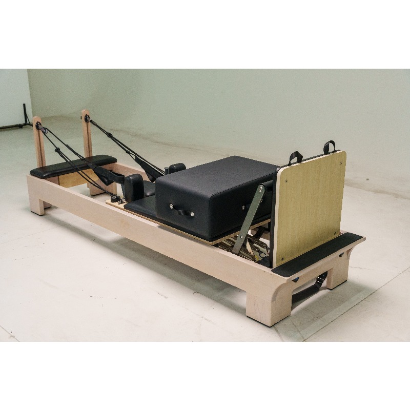 ヨガピラティスジムフィットネス メープルウッド ピラティス  - Yoga Fitness Pilates Reformer のレビューと価格