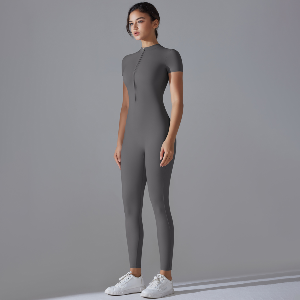 ヨガセット女性のジャンプスーツワンピーススーツジッパー半袖ジ - Yoga Fitness Kleidung のレビューと価格