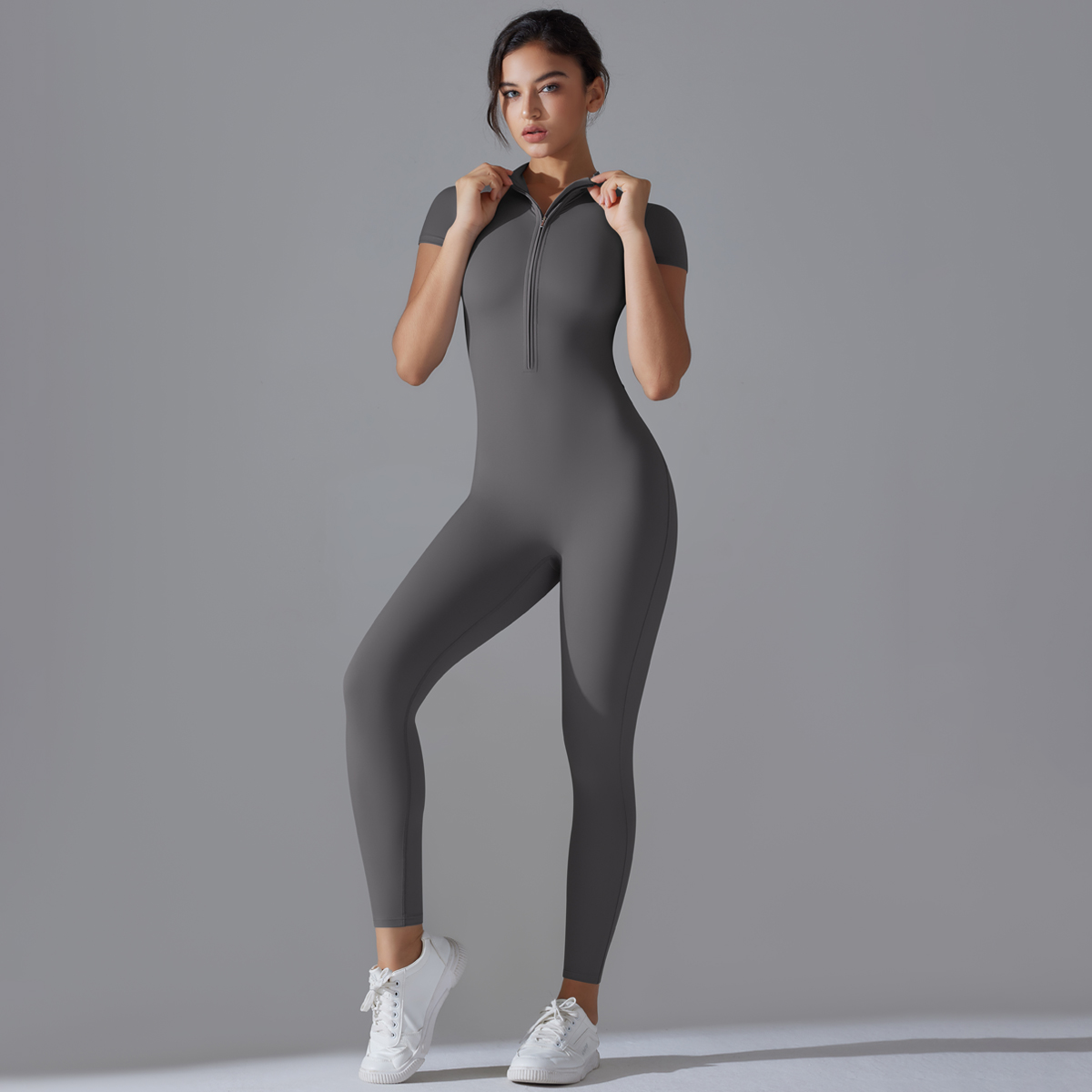 ヨガセット女性のジャンプスーツワンピーススーツジッパー半袖ジ - Yoga Fitness Kleidung のレビューと価格