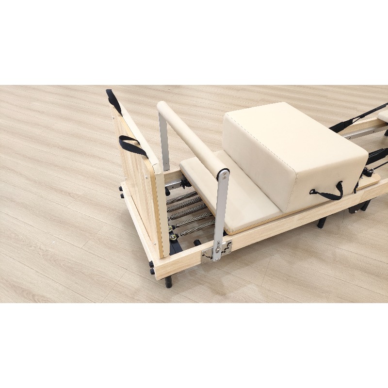 オーク材ヨガトレーニングホーム木製折りたたみベッドピラティス - Yoga Fitness Pilates Reformer のレビューと価格